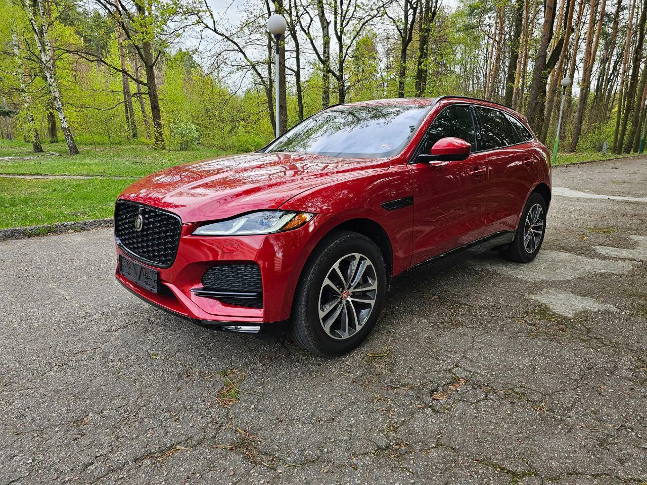 Jaguar F-PACE