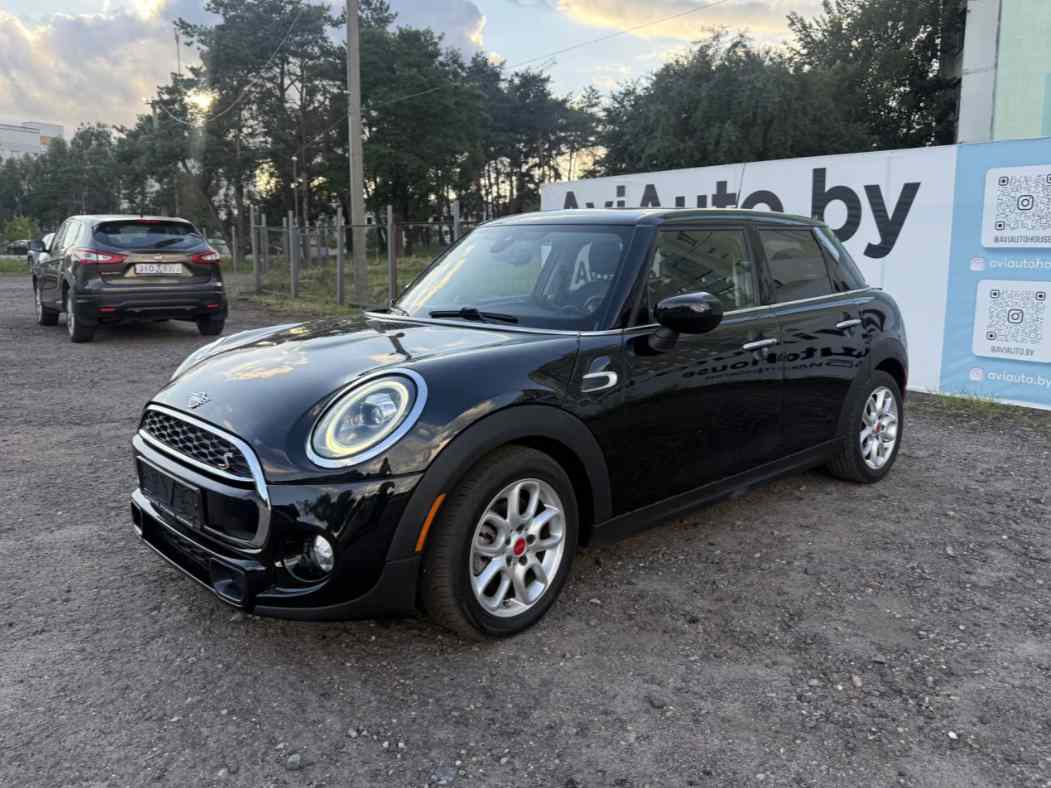 MINI Hatch F55, F56 · Рестайлинг 2020 — фото 1 из 18