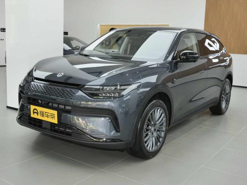Leapmotor C11