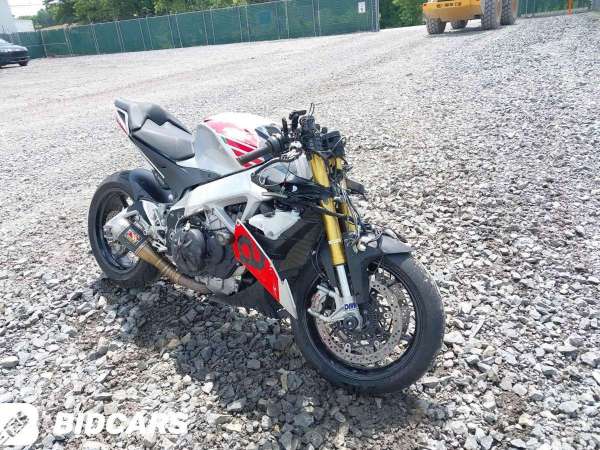 Aprilia Tuono V4 1100 Rr