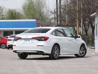 Honda Civic 2023 — фото 3 из 6