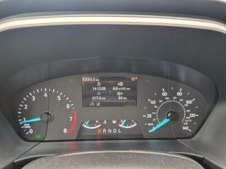 Ford Escape 2022 — фото 14 из 17