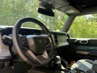 Ford Bronco 2023 — фото 12 из 15
