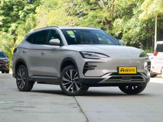 BYD Song PLUS EV 2023 — фото 14 из 20
