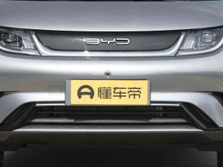 BYD Dolphin 2023 — фото 7 из 20