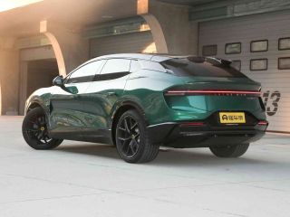 Lotus ELETRE 2022 — фото 19 из 20