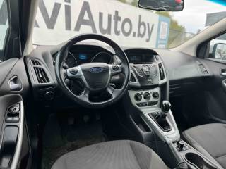 Ford Focus III 2015 — фото 3 из 3