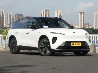 Nio ES 8 2024 — фото 7 из 20