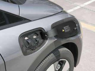 BYD Dolphin 2023 — фото 12 из 20