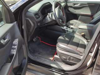 Ford Escape 2023 — фото 10 из 10