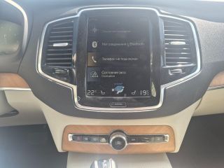 Volvo XC90 2021 — фото 18 из 19