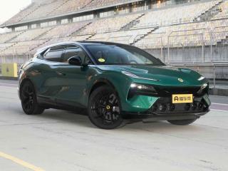 Lotus ELETRE 2022 — фото 9 из 20