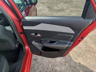 Peugeot 308 2024 — фото 11 из 14